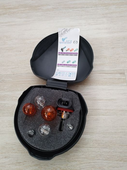 Set rezerva becuri, KIT 5 Mazda 9970-BK-0012