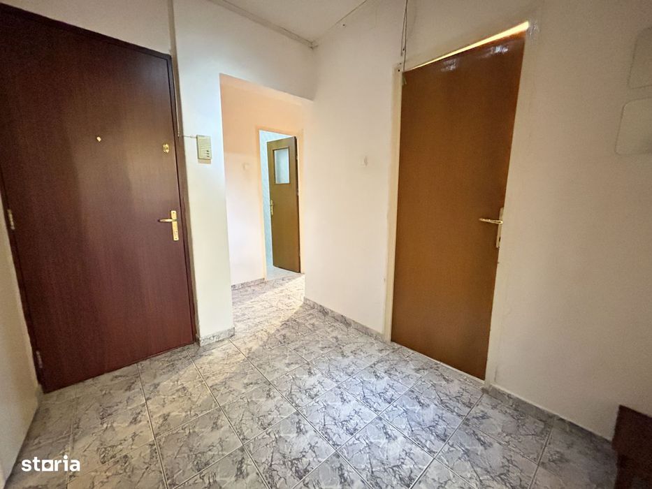 Apartament 3 Camere Titan/Costin Georgian