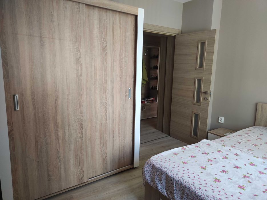 Етаж от къща на нощувки !