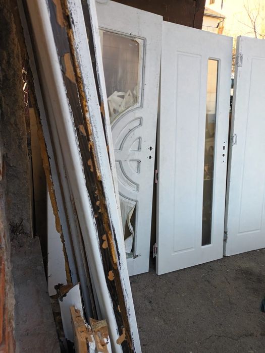 Usi de apartament folosite