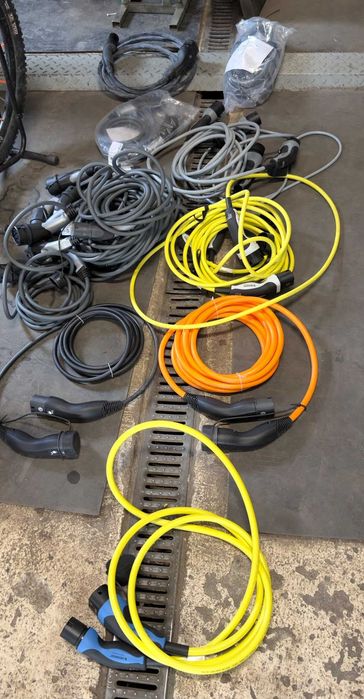 Cabluri incarcare masini Electrice Hybrid BMW mercedes audi toyota kia volvo jaguar  Tesla vW   20 32 A