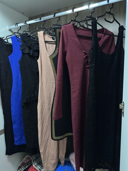 Пакет платьев более 40 шт