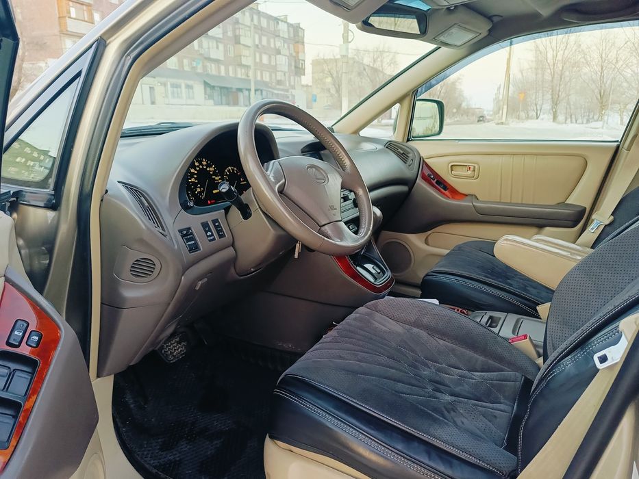 Лексус Рх300.сатылады