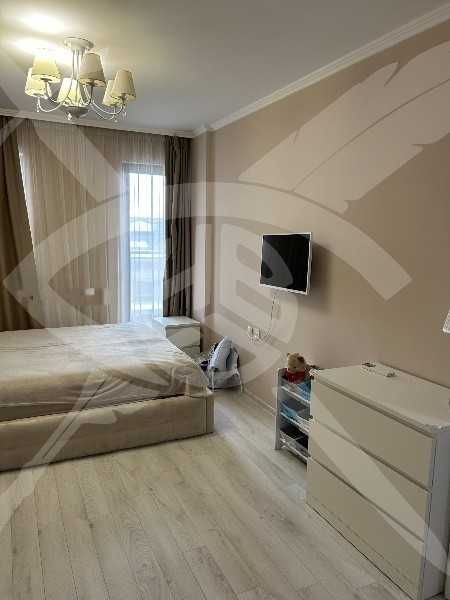 Продава се Тристаен апартамент в Пловдив, Тракия - 120 кв.м за 2459 €/кв.м - Снимка #2