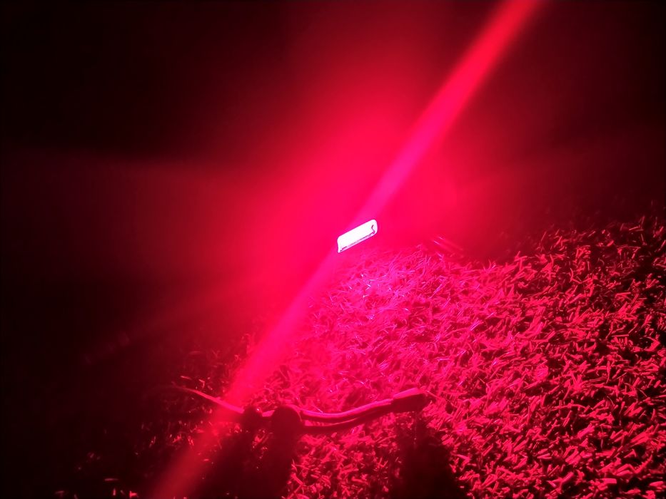 XHP100 Lanterna PROFESIONALA led quadcore + COB alb/rosu