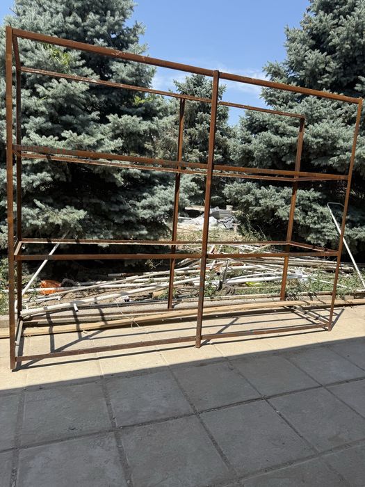 Продам стеллаж металический
