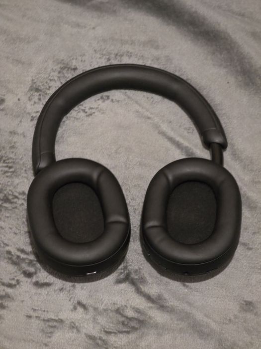 Наушники WH-1000XM5 Sony