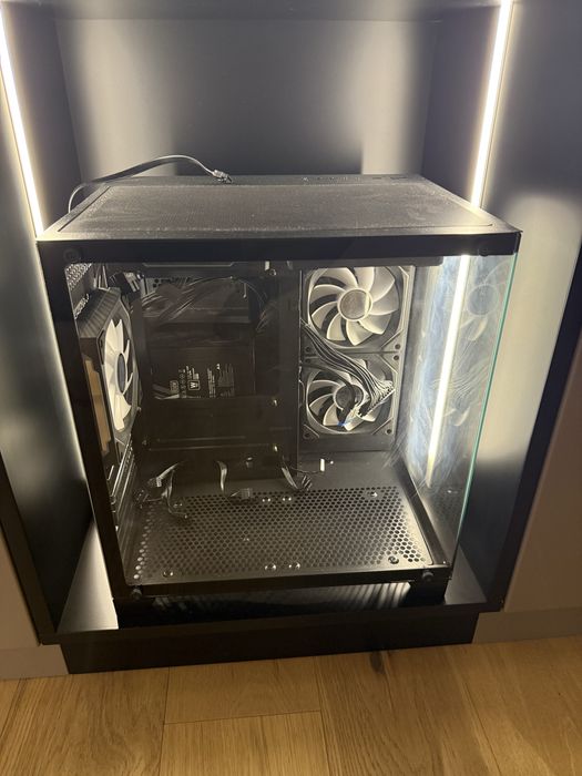 Продам блок питания 1stplayer 650w bronze