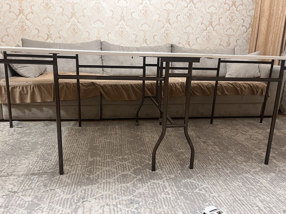 Продам стол-книжка 3 метра!!!