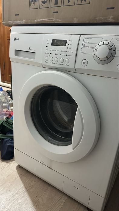 Продам стиральную машину на запчасти
