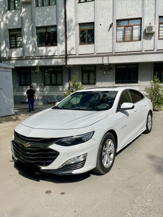 Chevrolet Malibu 2020 — 2