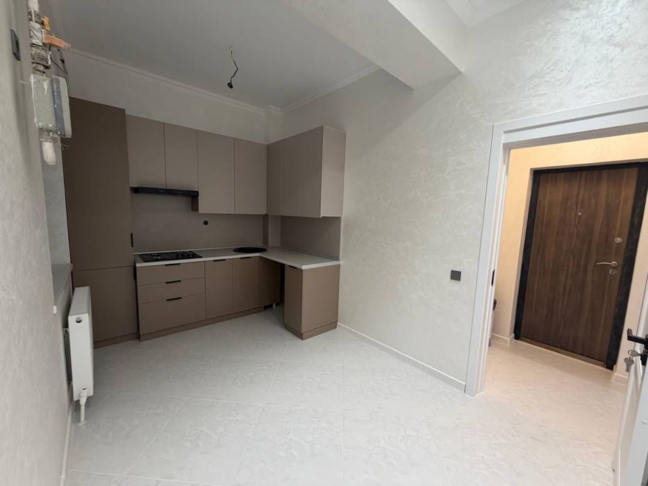 Kvartira sotiladi 2 xonali