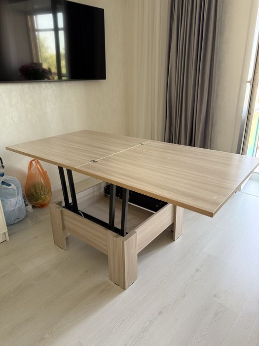 Продам стол раздвижной