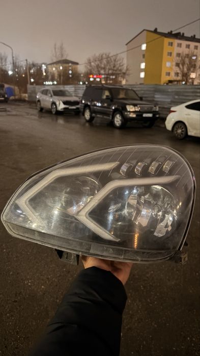 Фары приора 2 состояния хорошое ………………………………………………………………………………………………