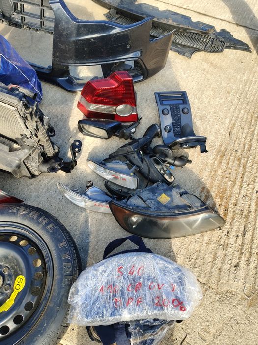 Piese rezerva stopuri far radiatoare kit bara pornire Volvo s40 1.6d