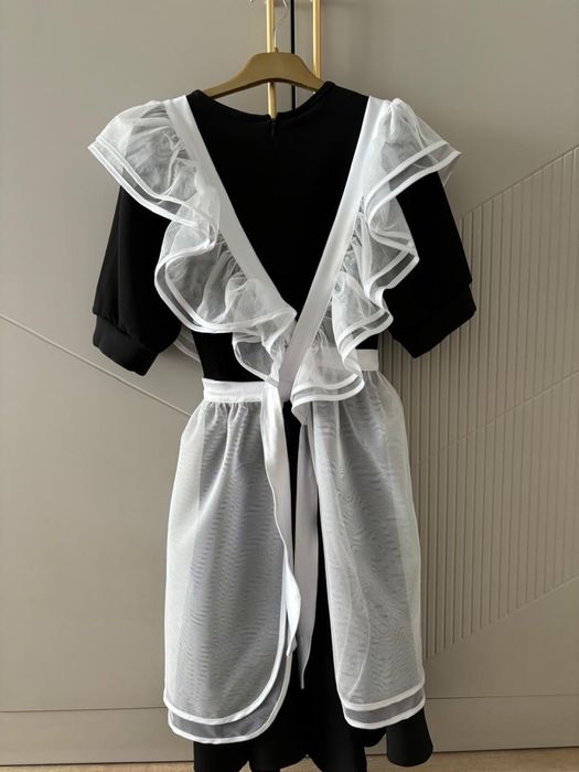 Школьный форма и фартук