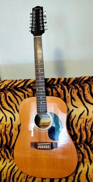 Електро акустична китара Johnson -12 струнна