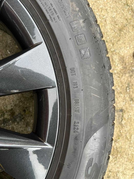 Set Jante + cauciucuri de iarnă Skoda Enyak 235/55 R19 255/50 R19