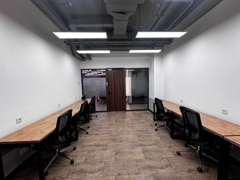 готовый офис с ремонтом в БЦ в формате коворкинга 24/7 в