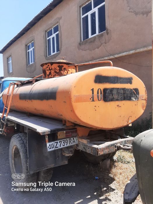 Vodavoz Газ-53 ( бочка 4 тонны )