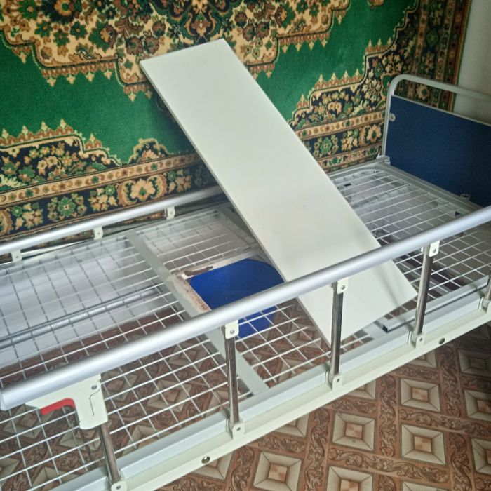 Кровать для лежачих больных