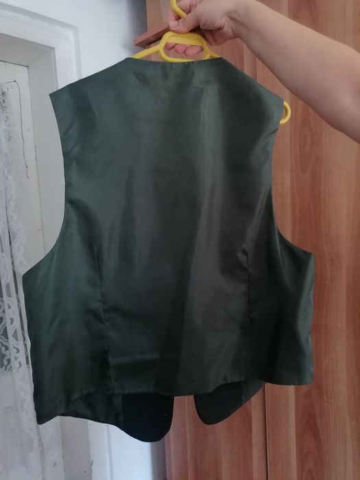 Vestă de costum bărbătesc