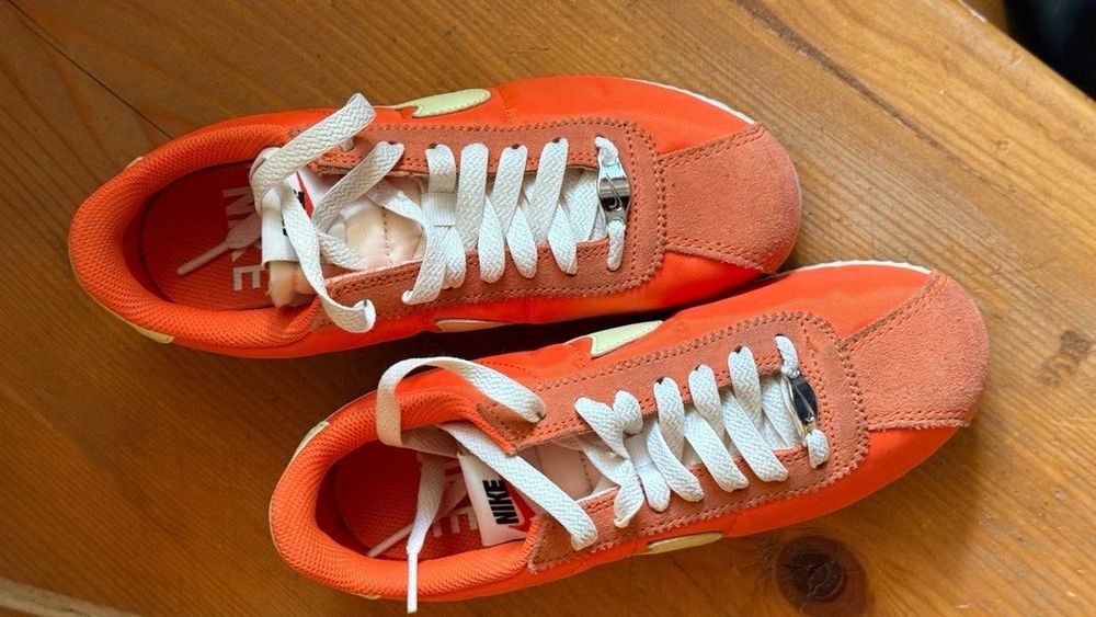 Nike Cortez. Като нови