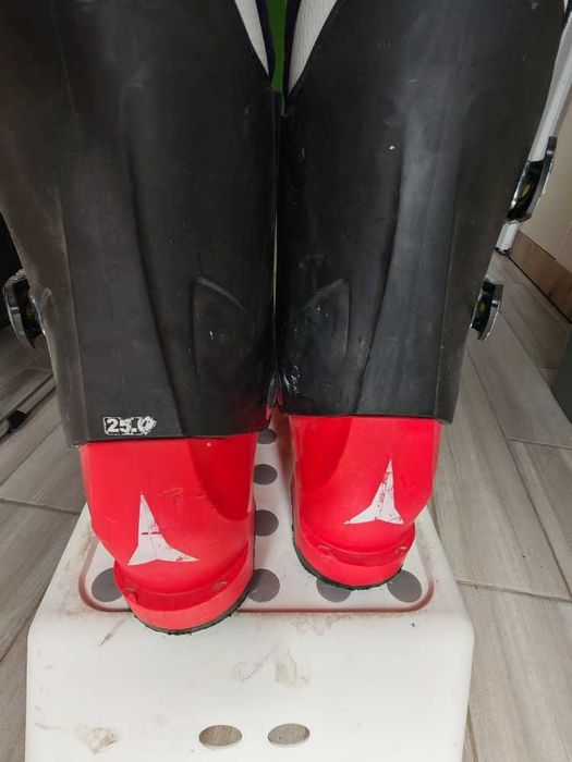 Clapari Atomic marimea 25,5