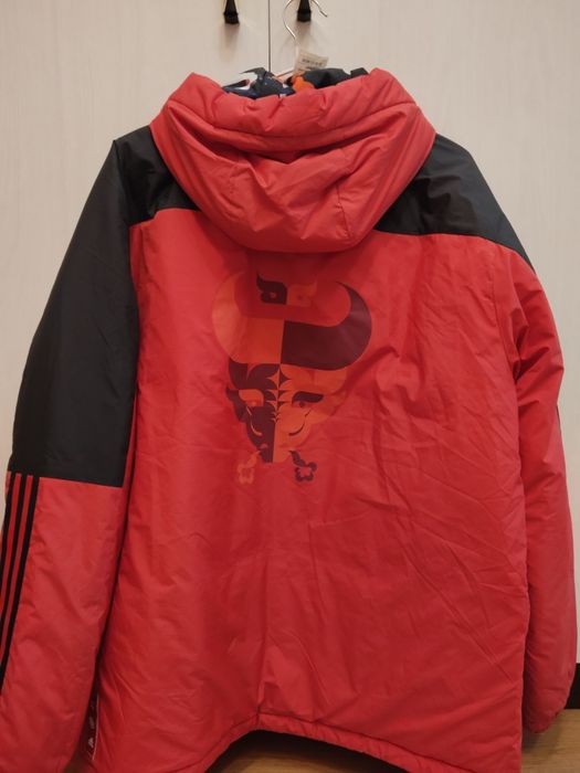 Продам Куртку  Adidas
