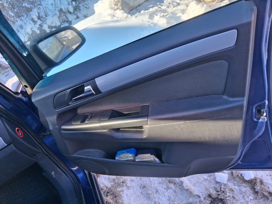 De vânzare Opel Zafira