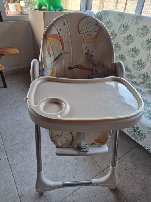Scaun de masa pentru copii