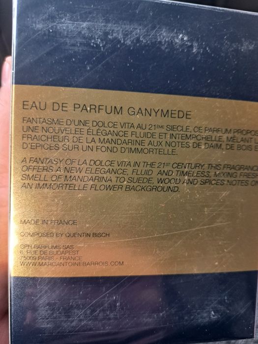 Парфюм ,духи, продаётся