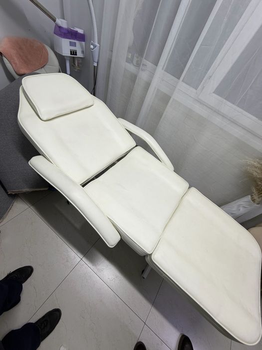 Кушетка косметолога