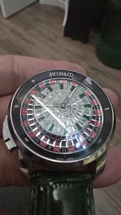 Casino Tourbillon от бренда Jacob & Co