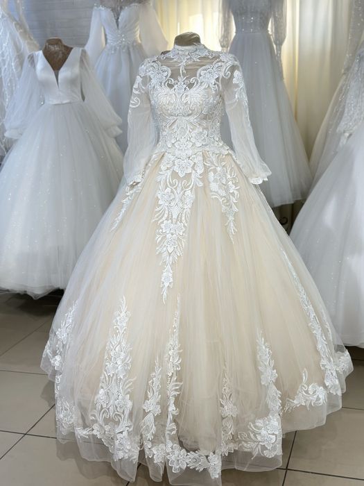 Свадебные платья