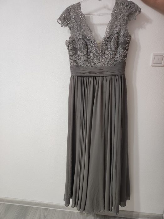 Официална рокля!