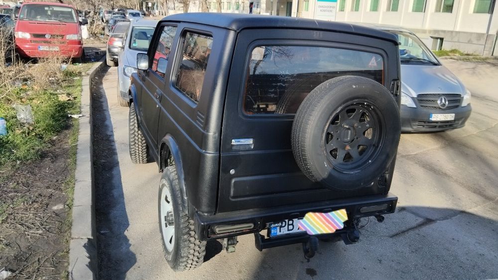 Сузуки самурай Suzuki Samurai