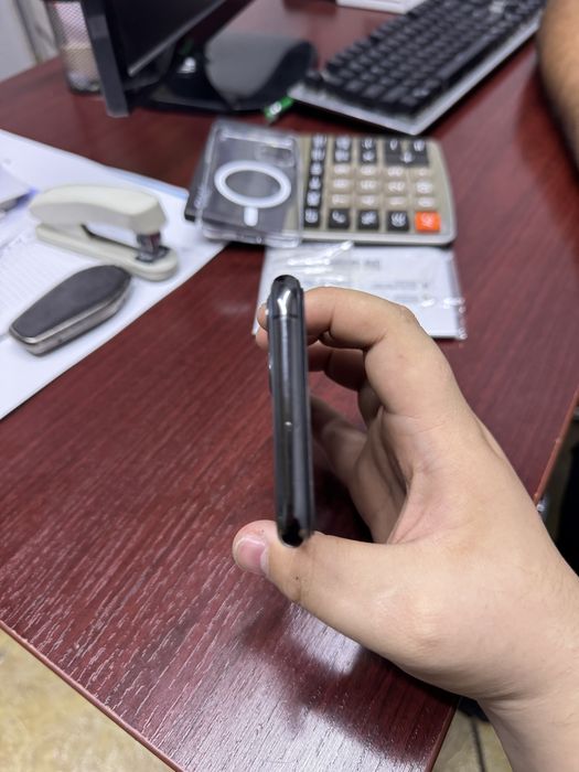 Iphone 11 pro 64 gb