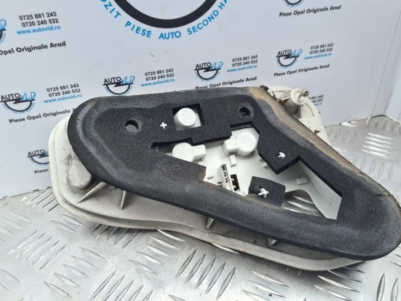 Soclu stop stanga placa becuri Opel Astra H facelift