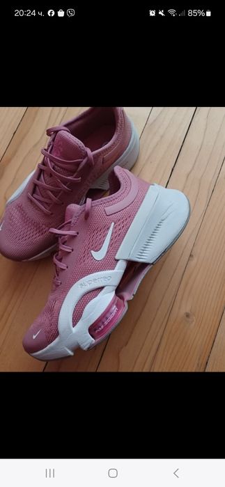 Дамски маратонки Nike