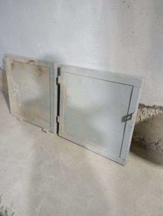 Темир эшиклар сотилади