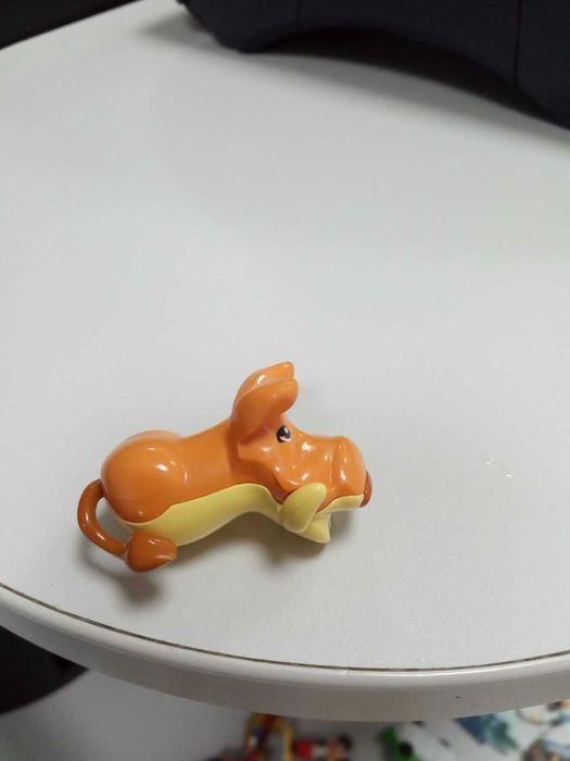 Играчки от шоколадови яйца Kinder