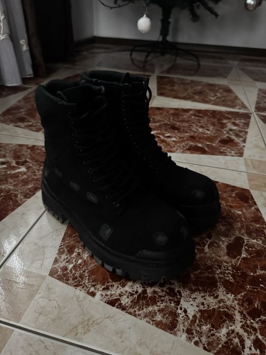 ghete strike boots