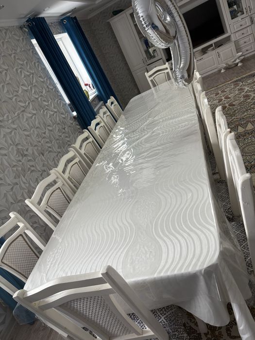 Продам стол со стульями