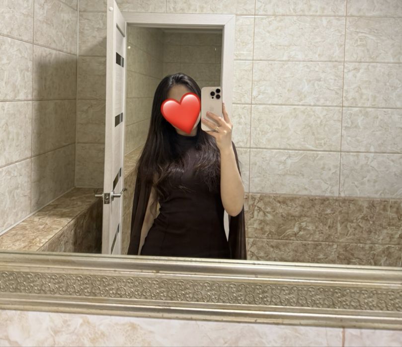 Продам платье коричневый