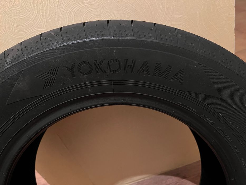 Продам летние шины Yokogama