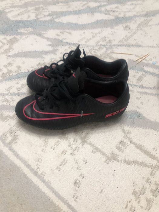 Продам бутсы найк