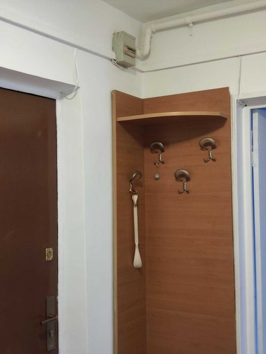 vand apt renovat 2 camere Calea Vitan, Bucuresti