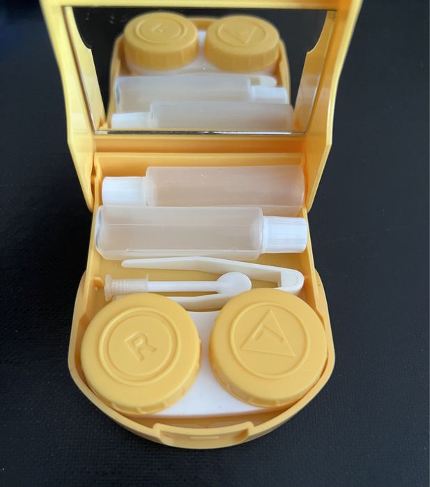 Продам контейнеры для линз