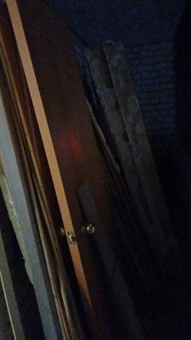 Продам двери межкомнатные